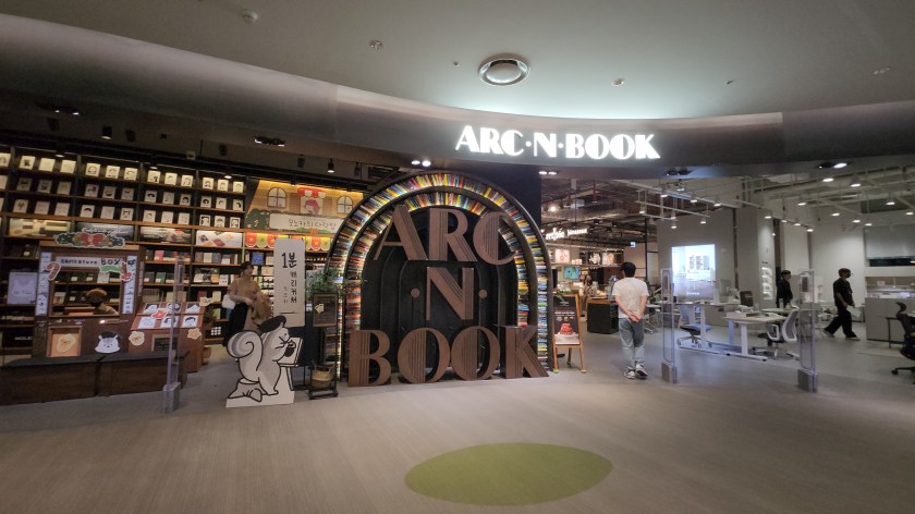 seoul bookstores tour